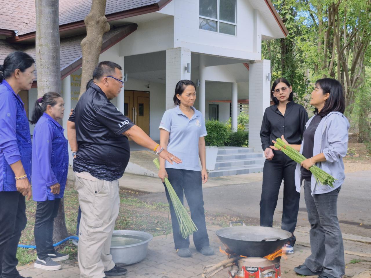 ภาพประกอบที่ 13