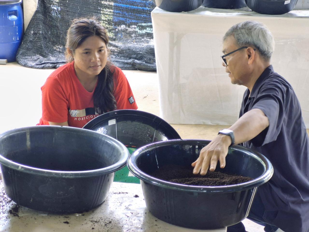 ภาพประกอบที่ 27