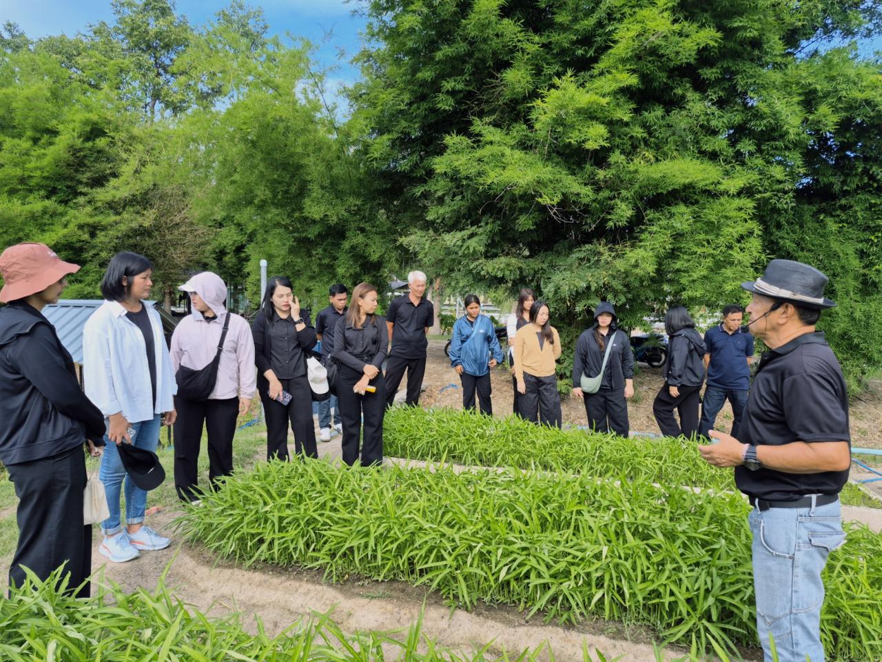 ภาพประกอบที่ 14