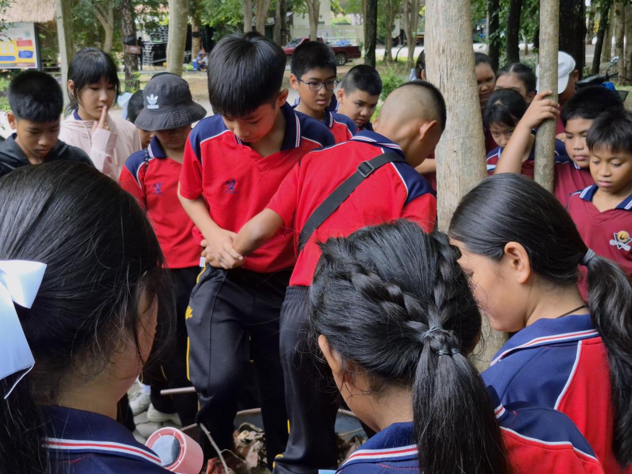 ภาพประกอบที่ 16