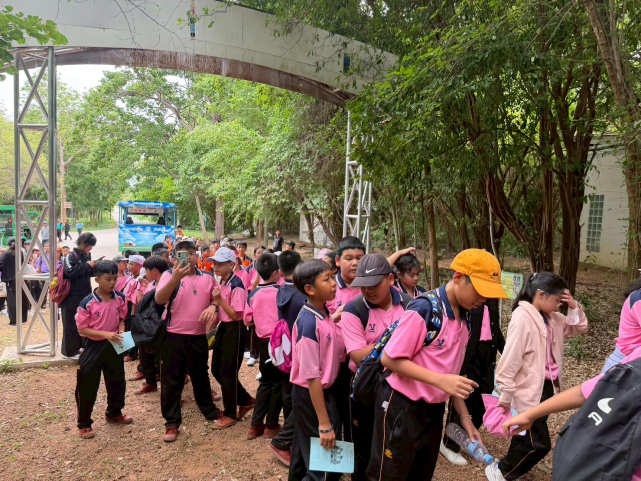 ภาพประกอบที่ 4