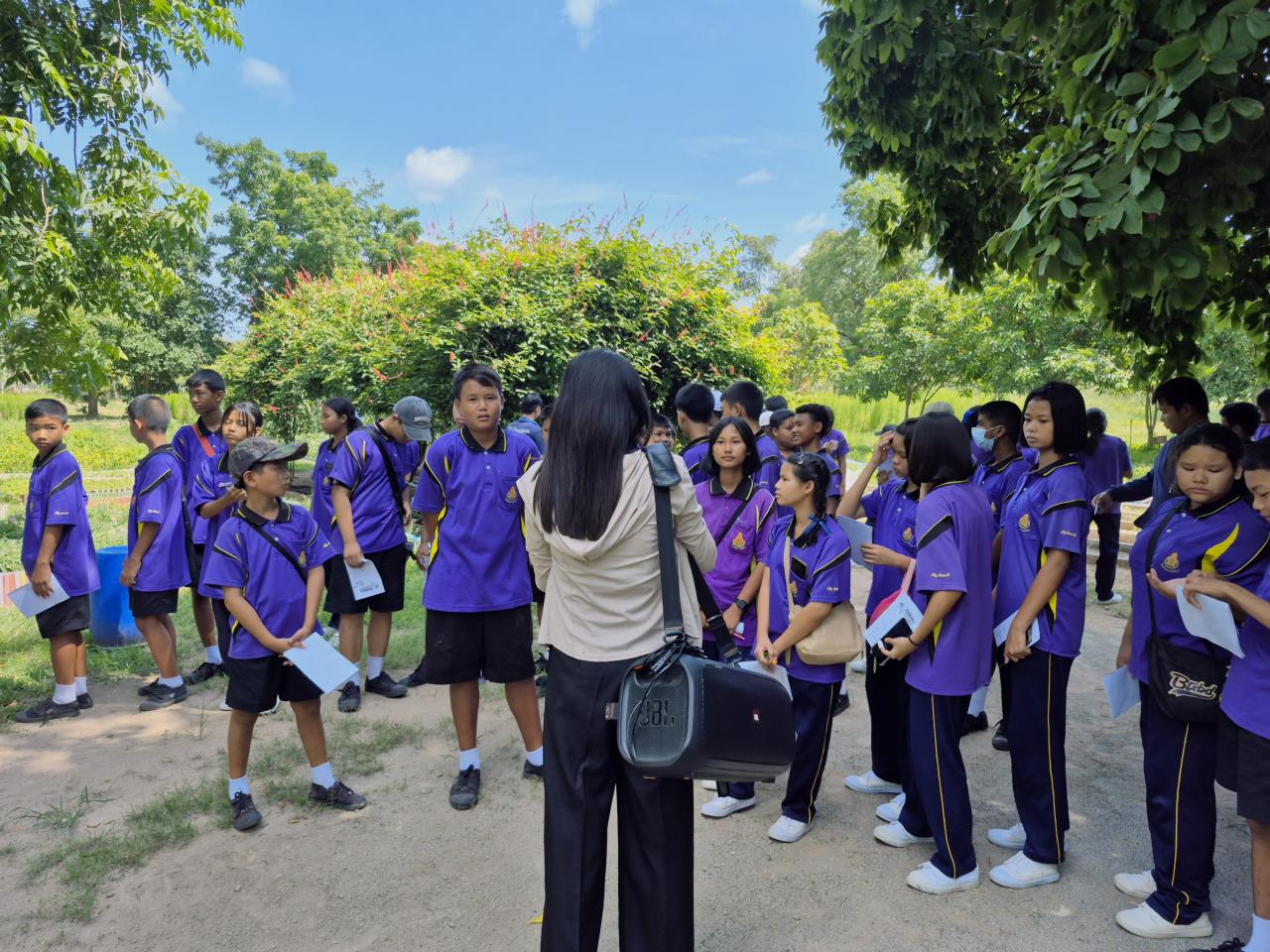 ภาพประกอบที่ 16