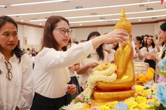 ภาพประกอบที่ 5