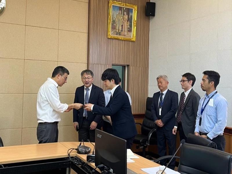 ภาพประกอบที่ 2