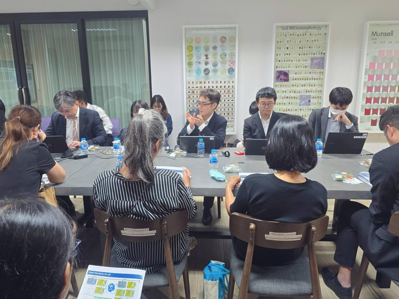 ภาพประกอบที่ 17