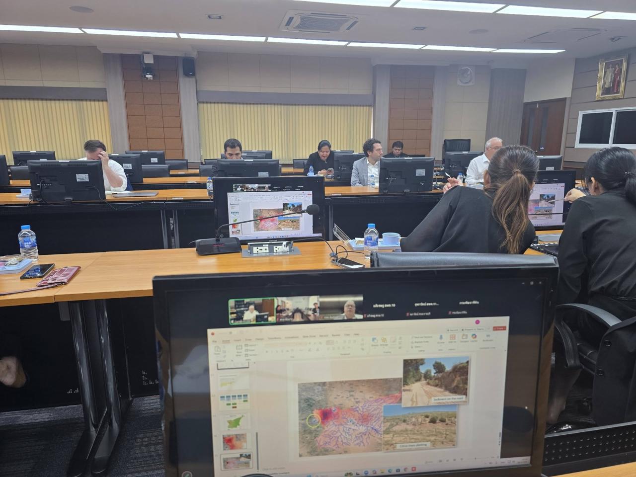 ภาพประกอบที่ 42