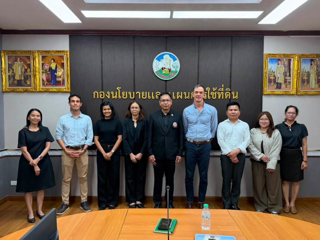 ภาพประกอบที่ 1