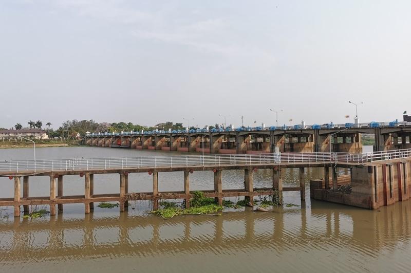 ภาพประกอบที่ 8