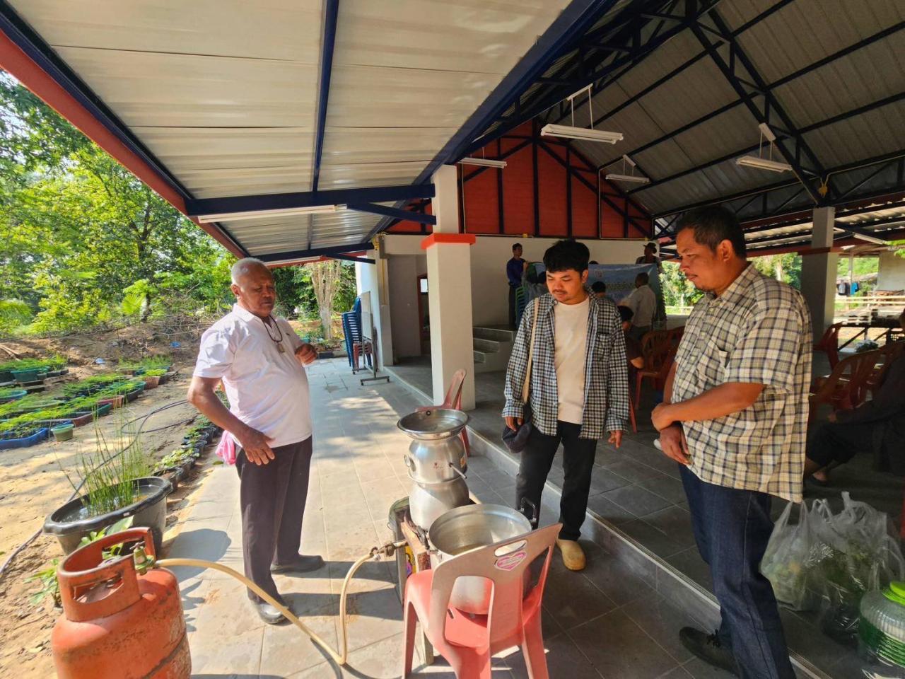 ภาพประกอบที่ 1