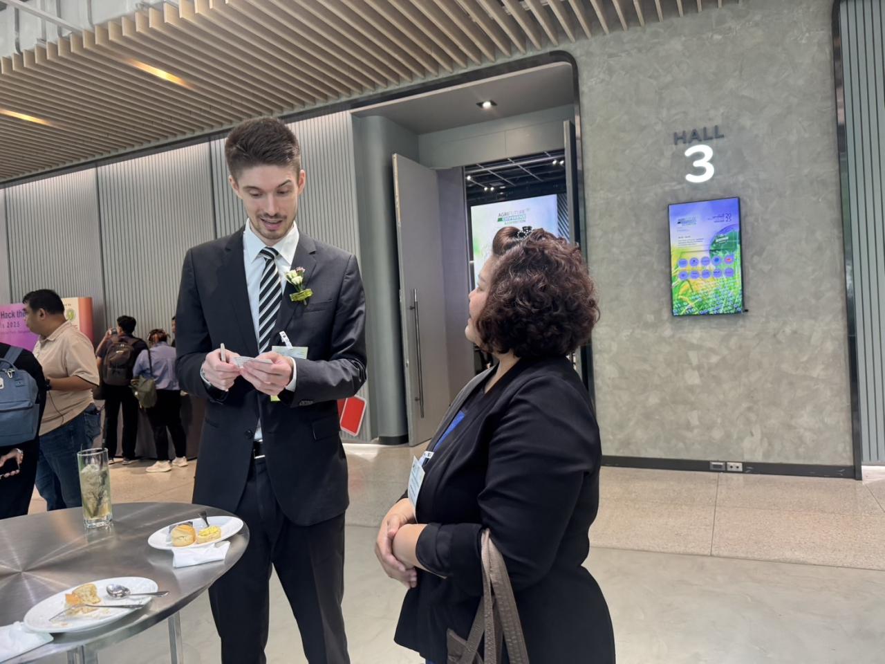 ภาพประกอบที่ 0