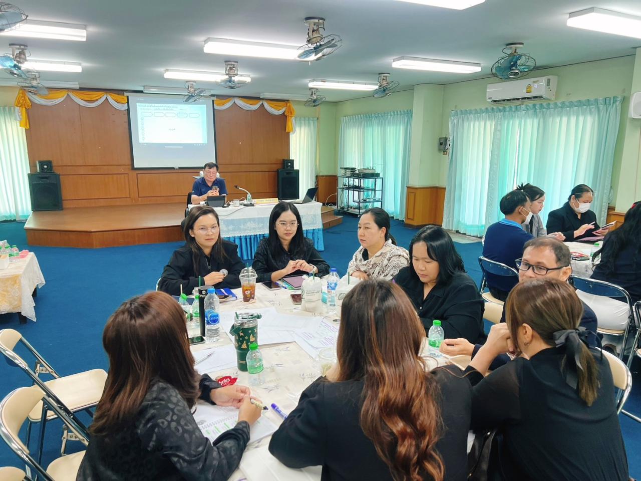 ภาพประกอบที่ 1