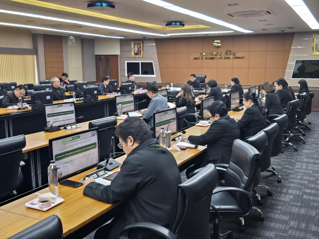 ภาพประกอบที่ 9