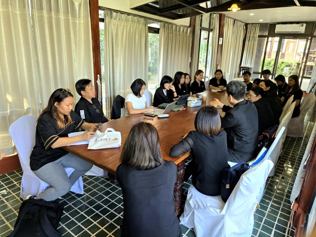 ภาพประกอบที่ 2