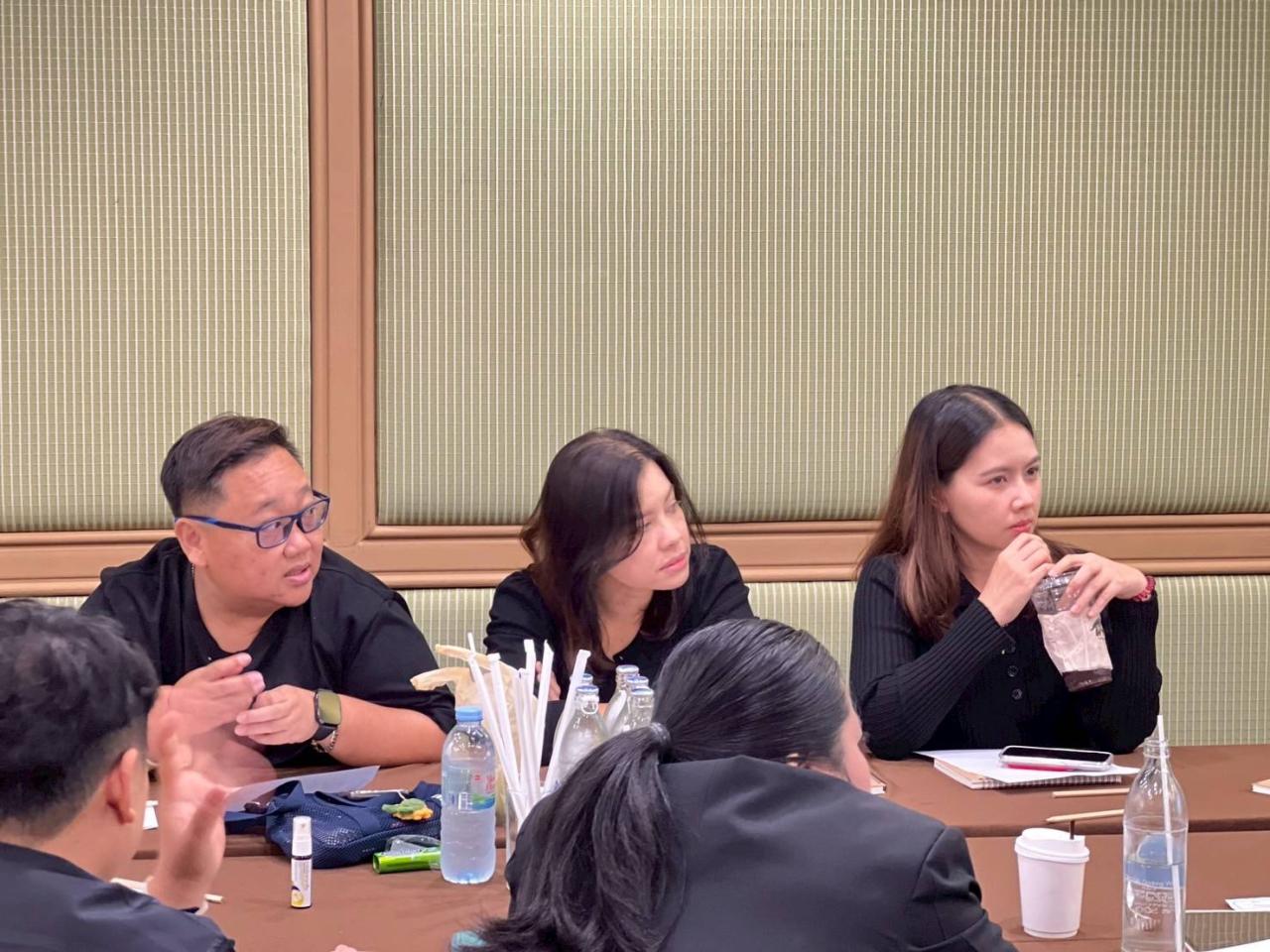 ภาพประกอบที่ 11