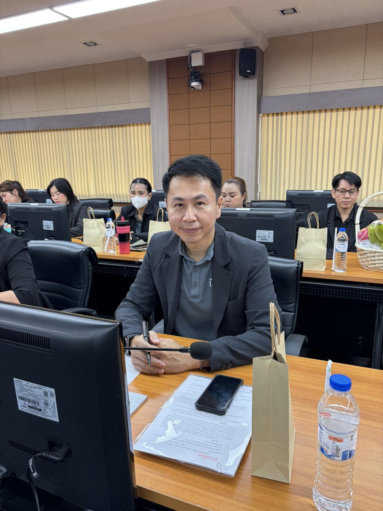 ภาพประกอบที่ 8