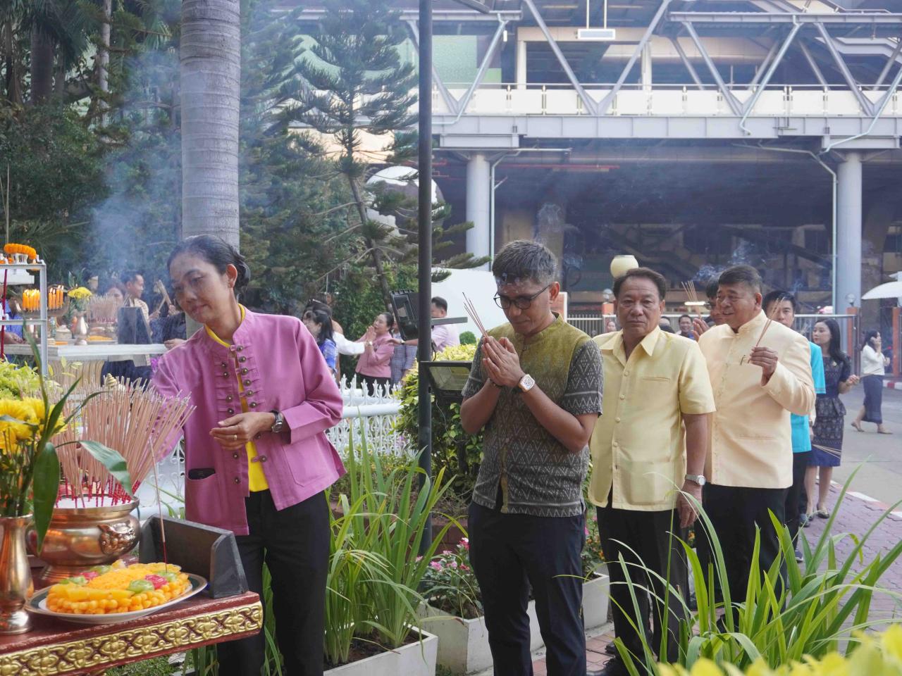 ภาพประกอบที่ 8