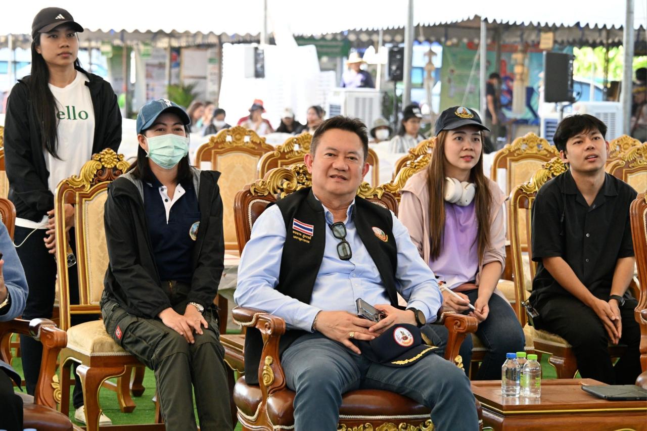 ภาพประกอบที่ 1