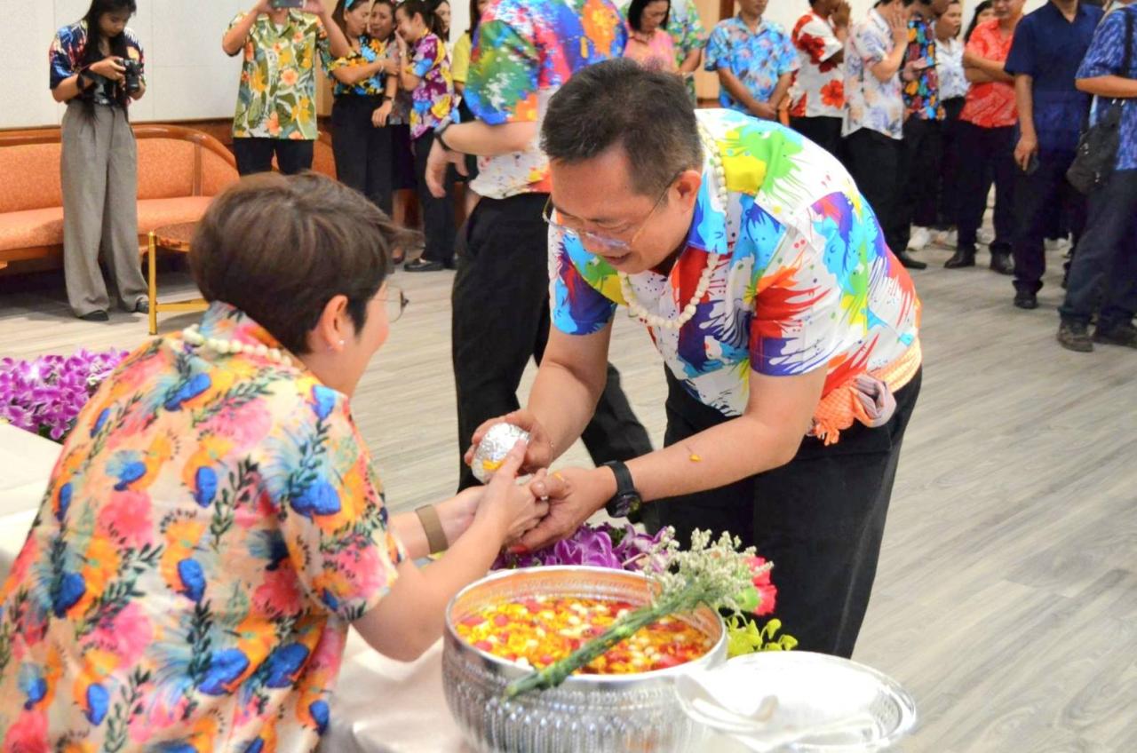 ภาพประกอบที่ 5