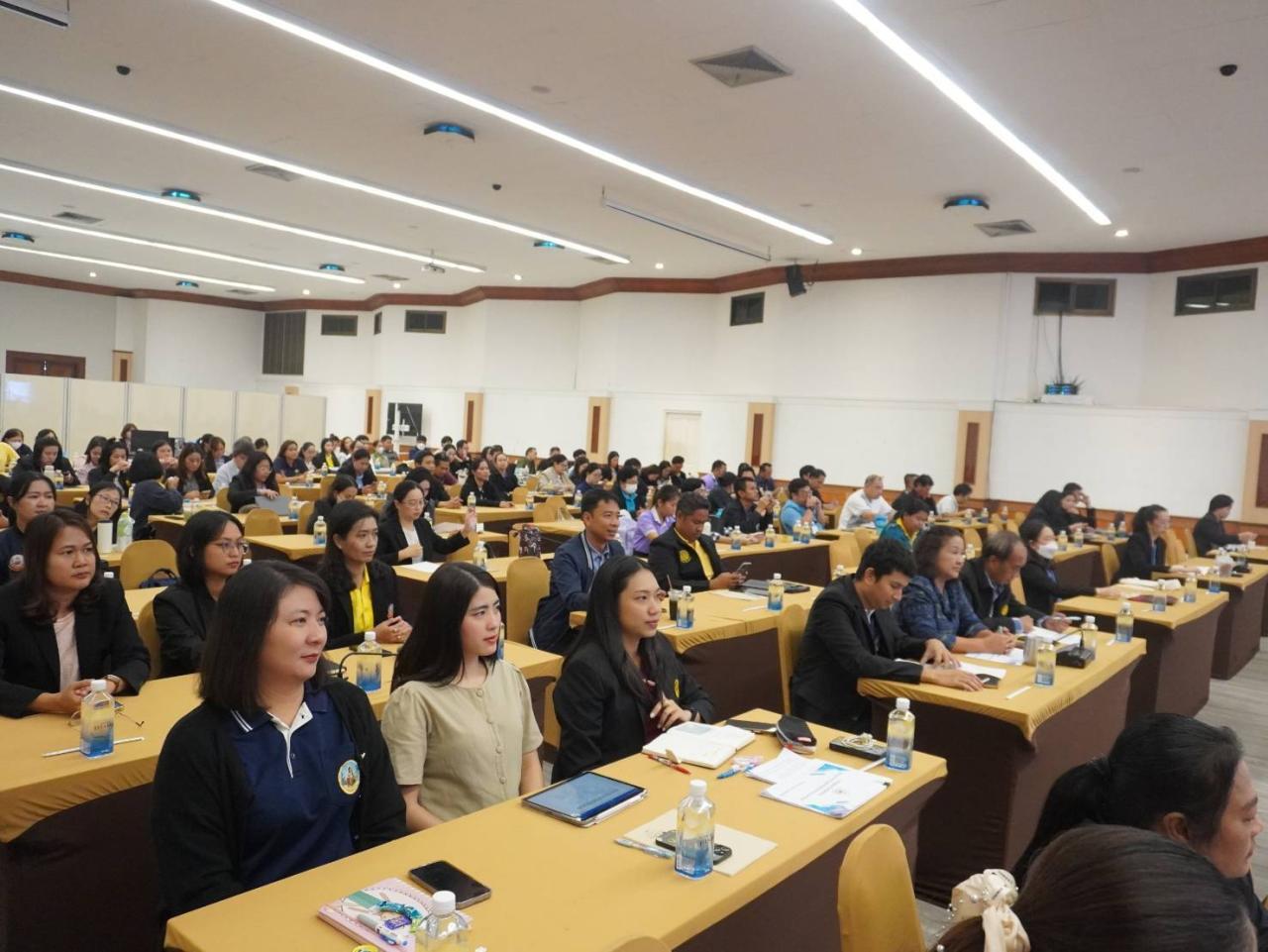 ภาพประกอบที่ 10