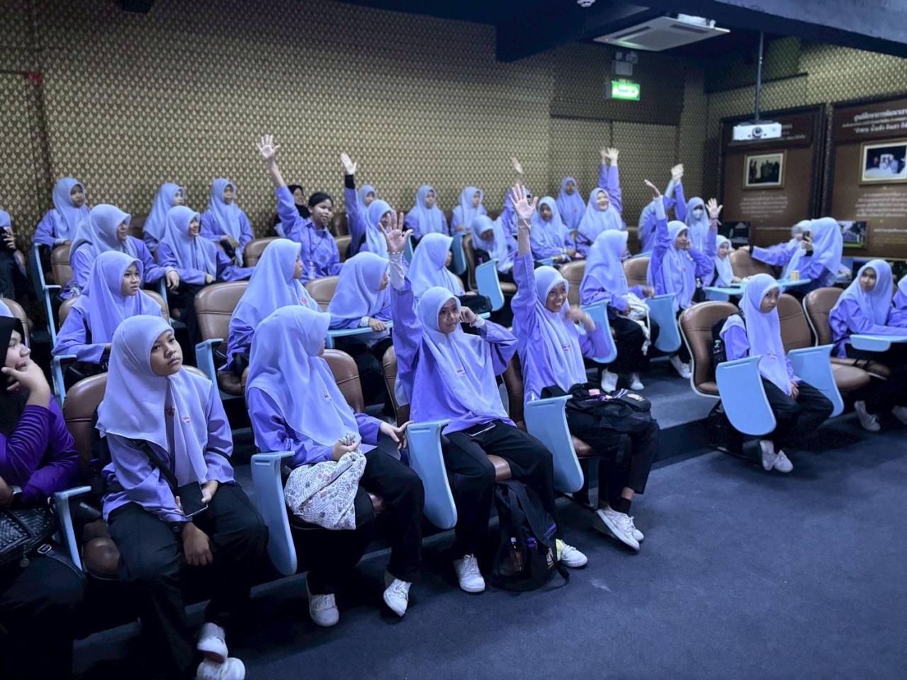 ภาพประกอบที่ 6