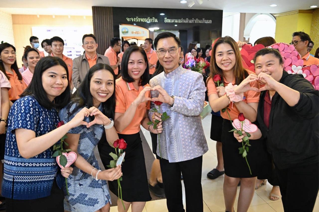 ภาพประกอบที่ 8