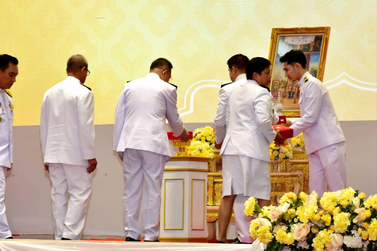 ภาพประกอบที่ 8