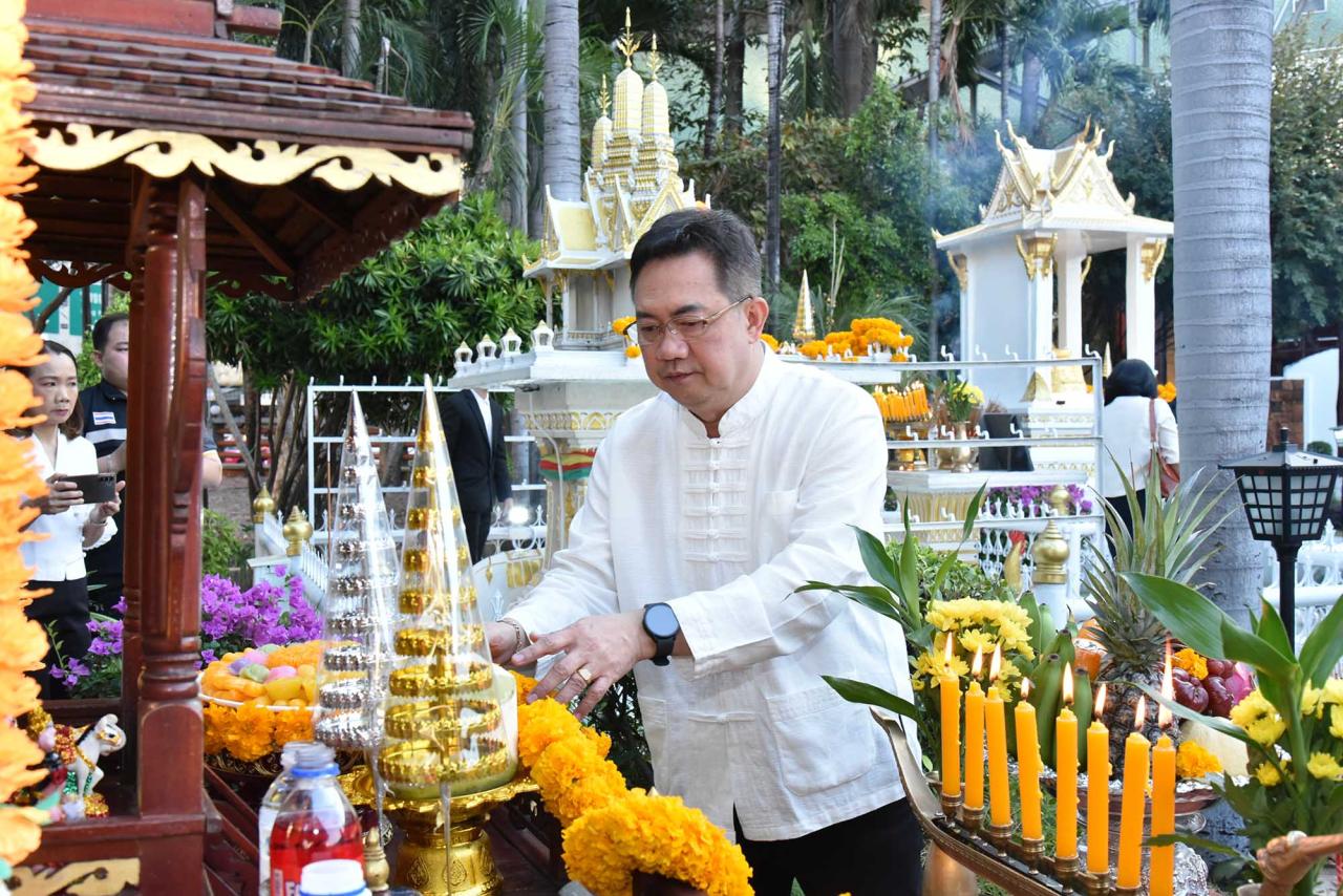 ภาพประกอบที่ 1