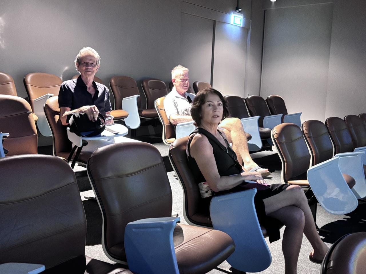 ภาพประกอบที่ 1