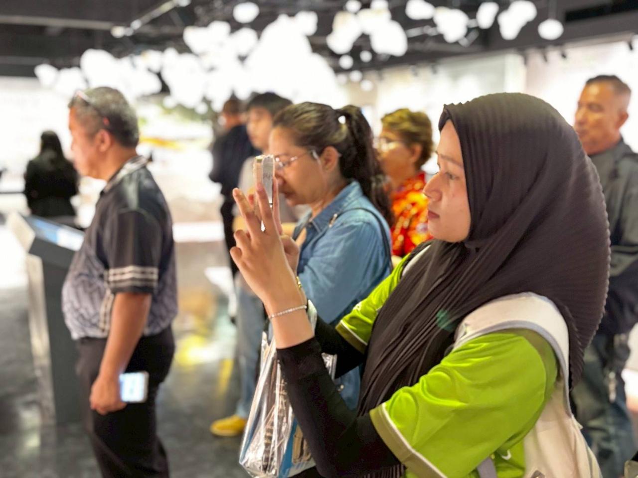 ภาพประกอบที่ 4