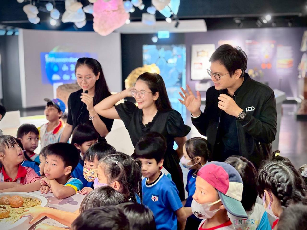 ภาพประกอบที่ 4