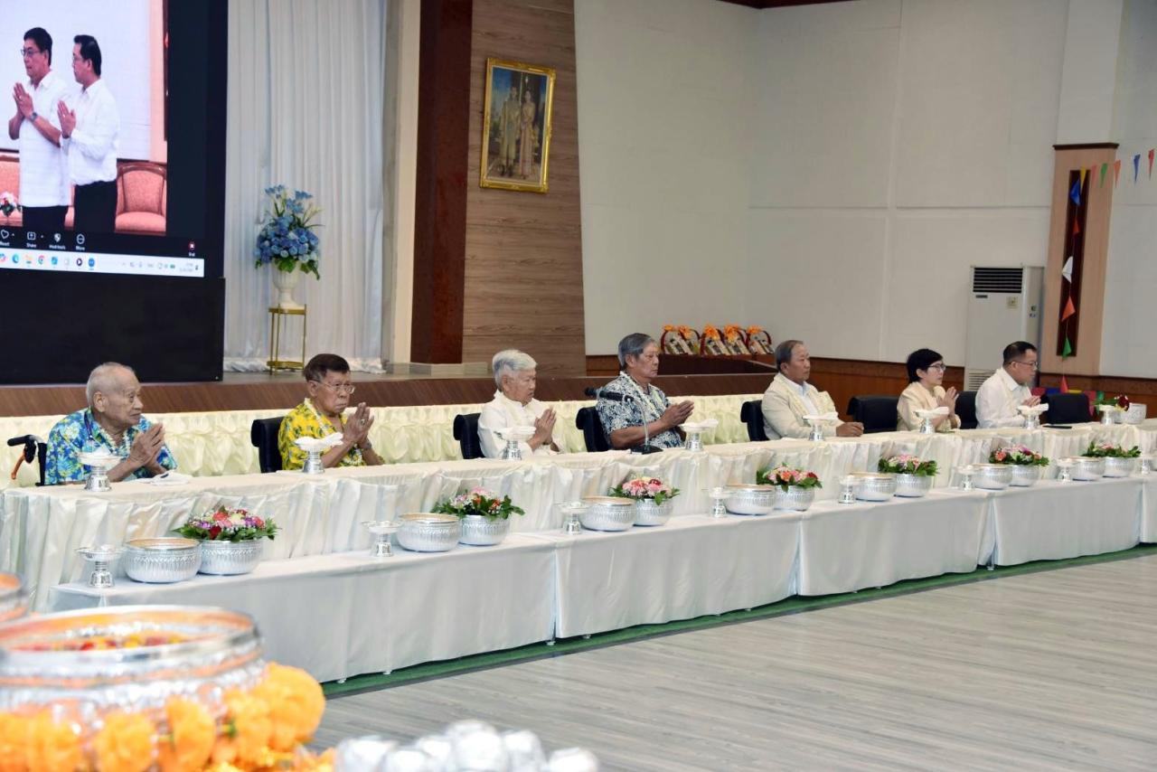 ภาพประกอบที่ 6