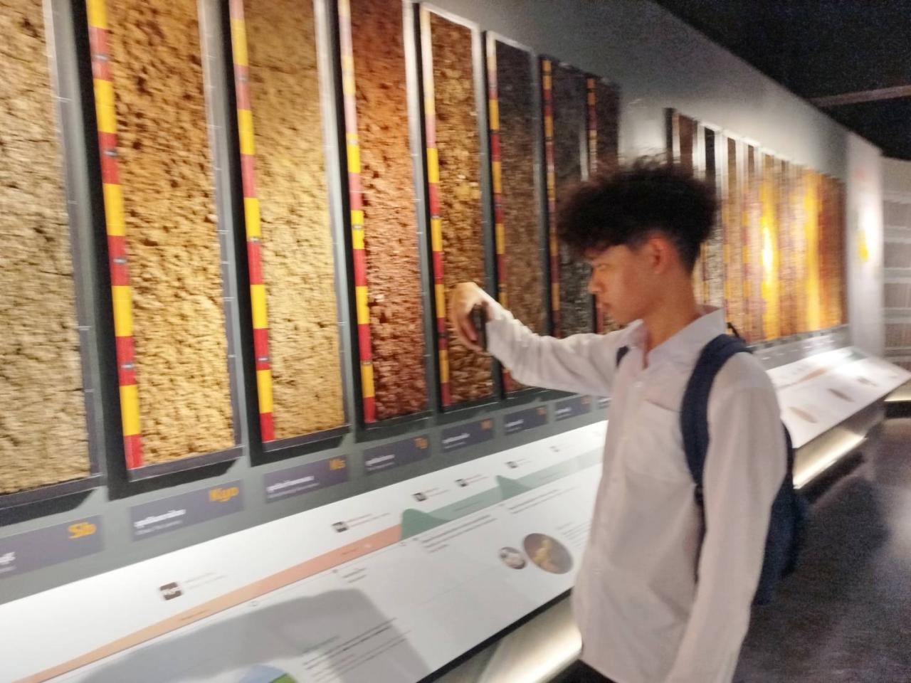 ภาพประกอบที่ 4