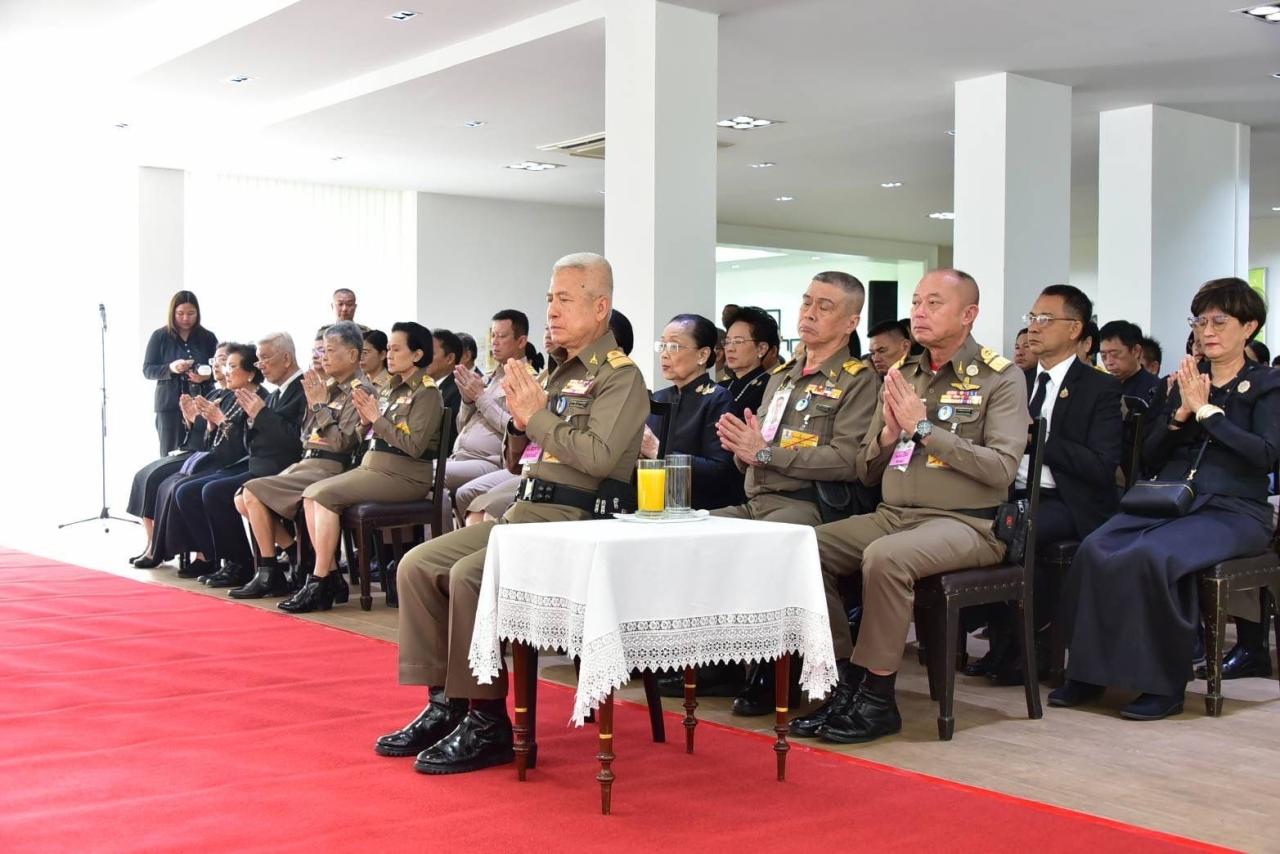 ภาพประกอบที่ 0
