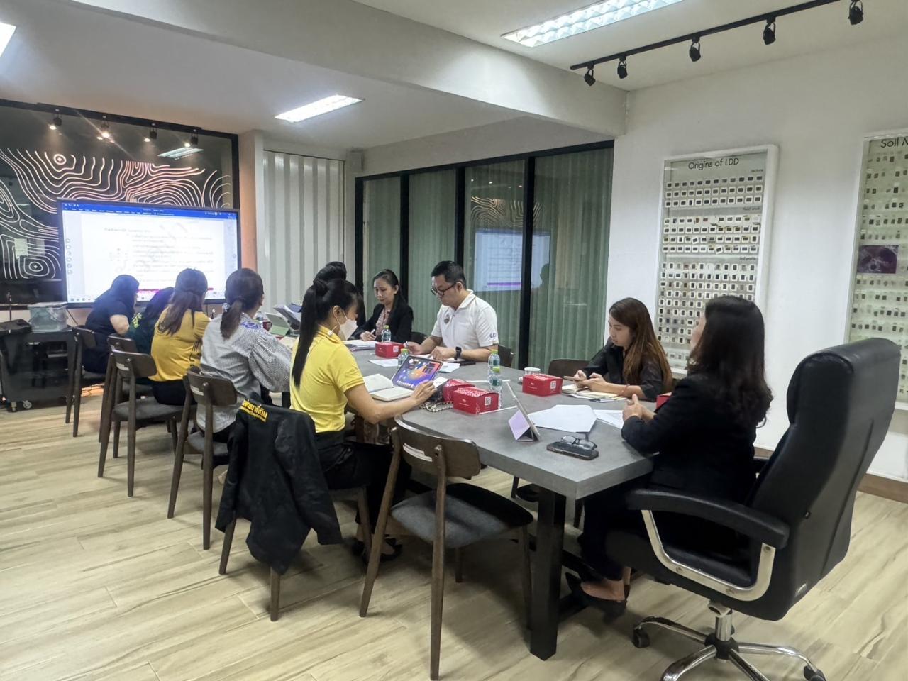 ภาพประกอบที่ 0