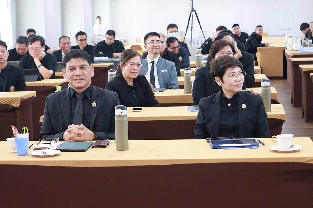 ภาพประกอบที่ 1