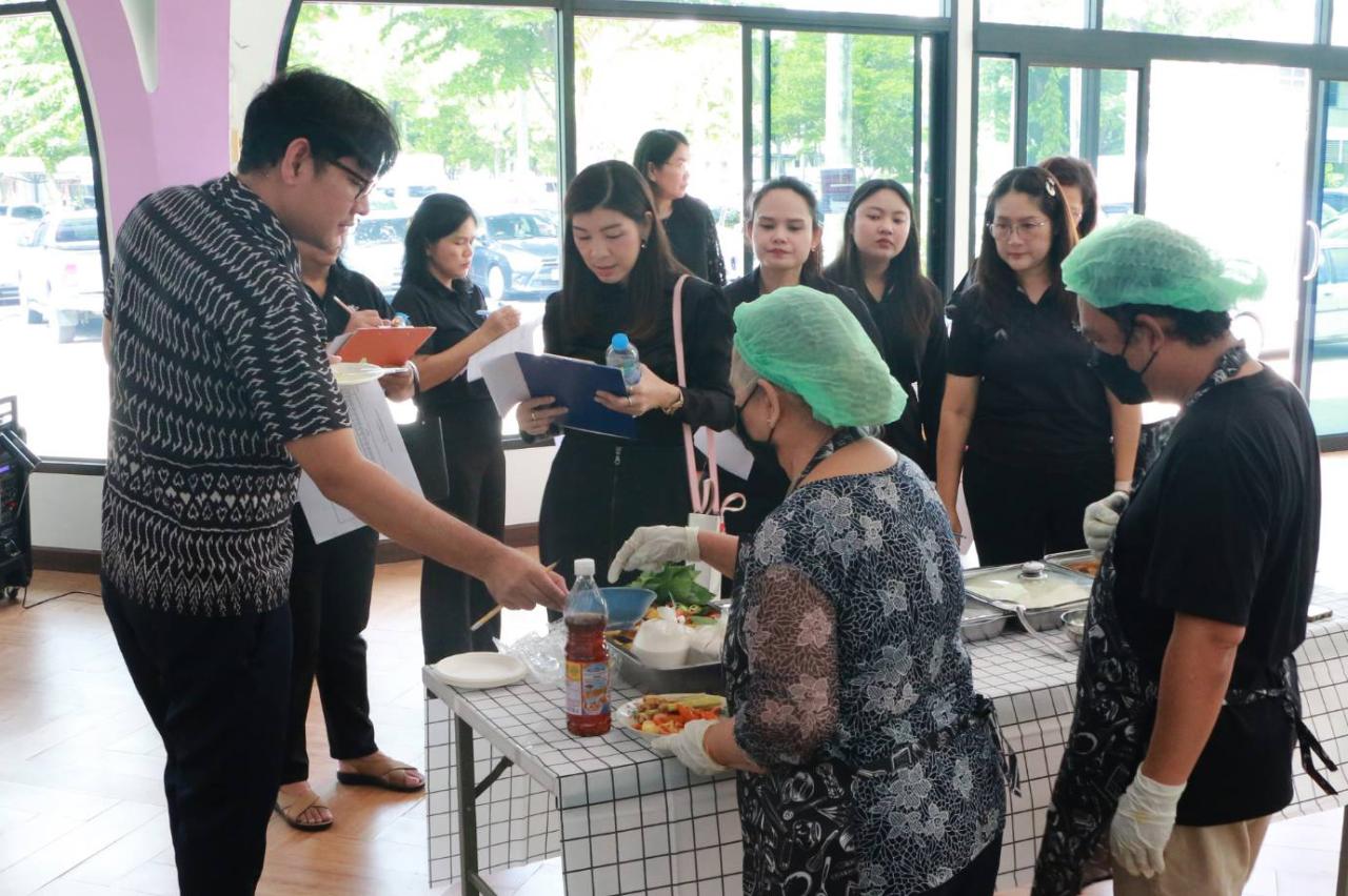 ภาพประกอบที่ 12