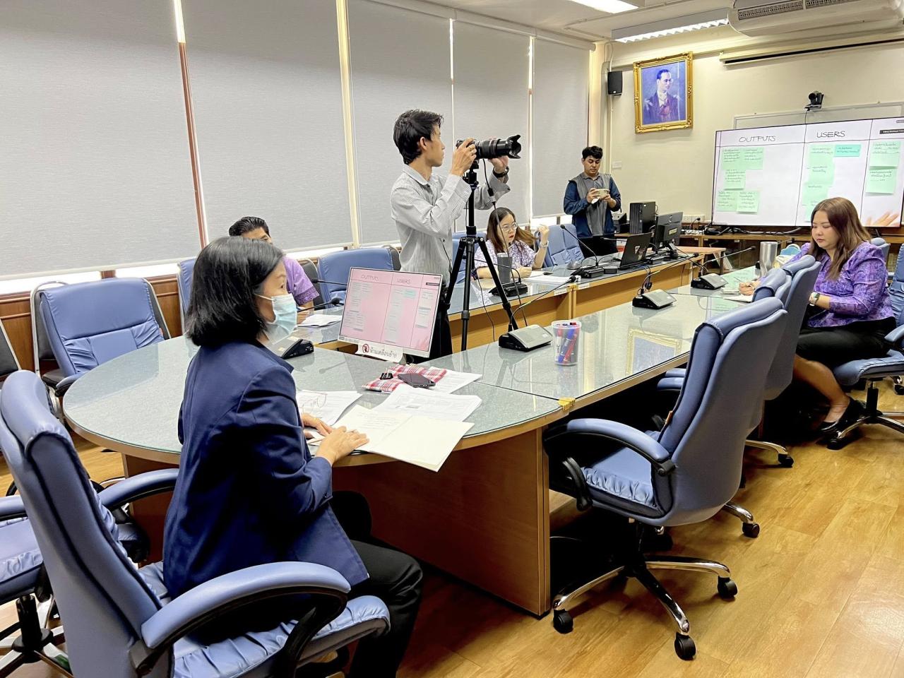 ภาพประกอบที่ 9