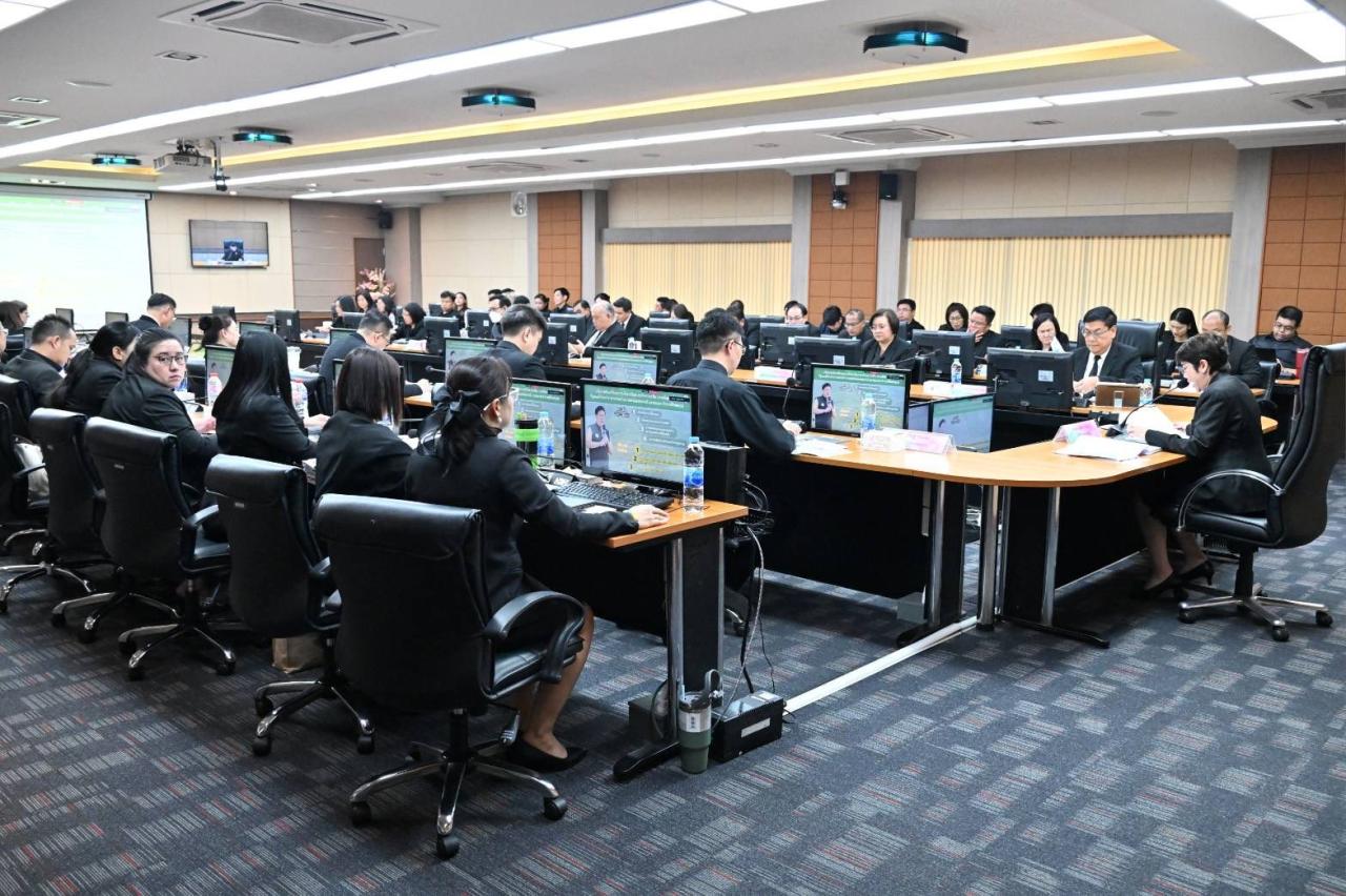 ภาพประกอบที่ 13