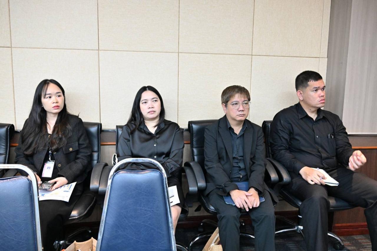 ภาพประกอบที่ 16