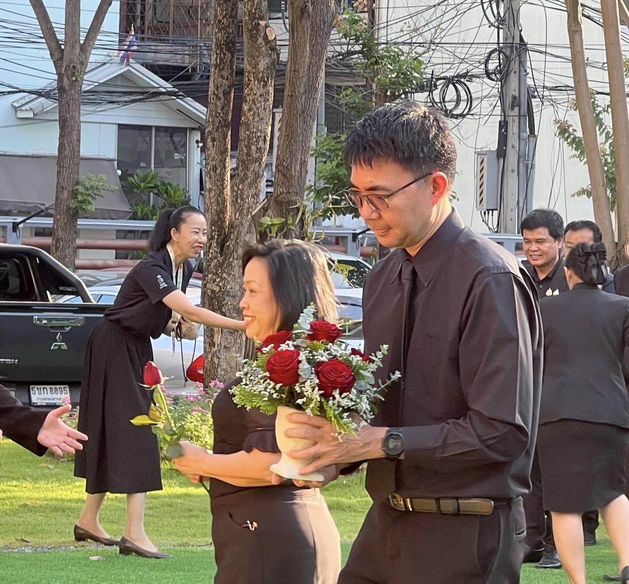 ภาพประกอบที่ 5