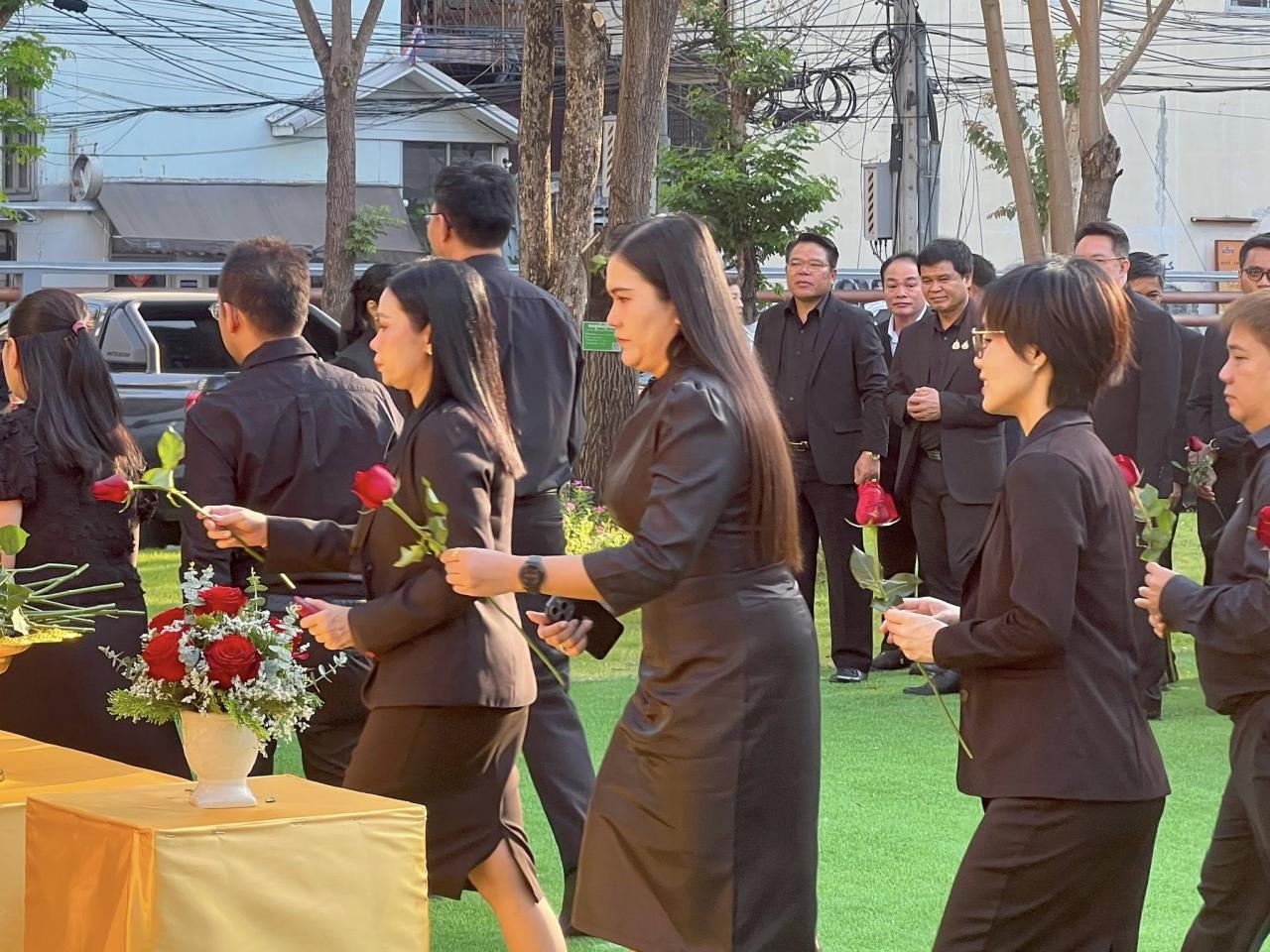 ภาพประกอบที่ 8