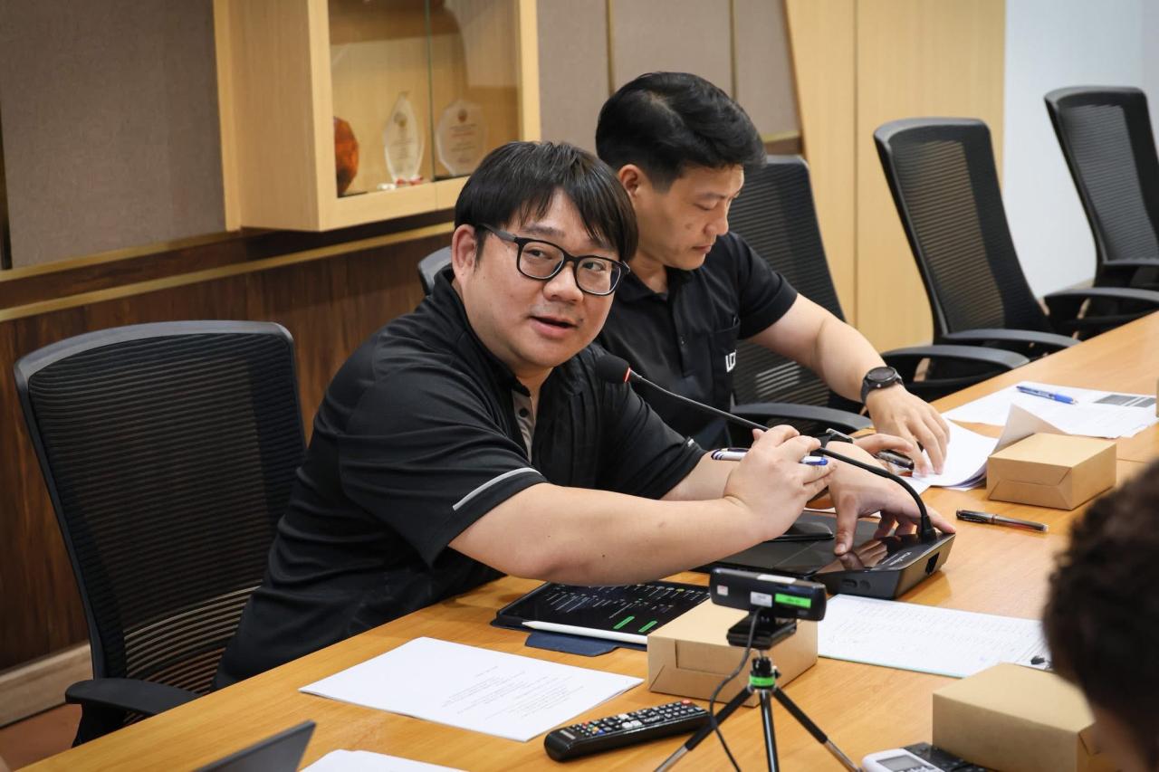 ภาพประกอบที่ 12