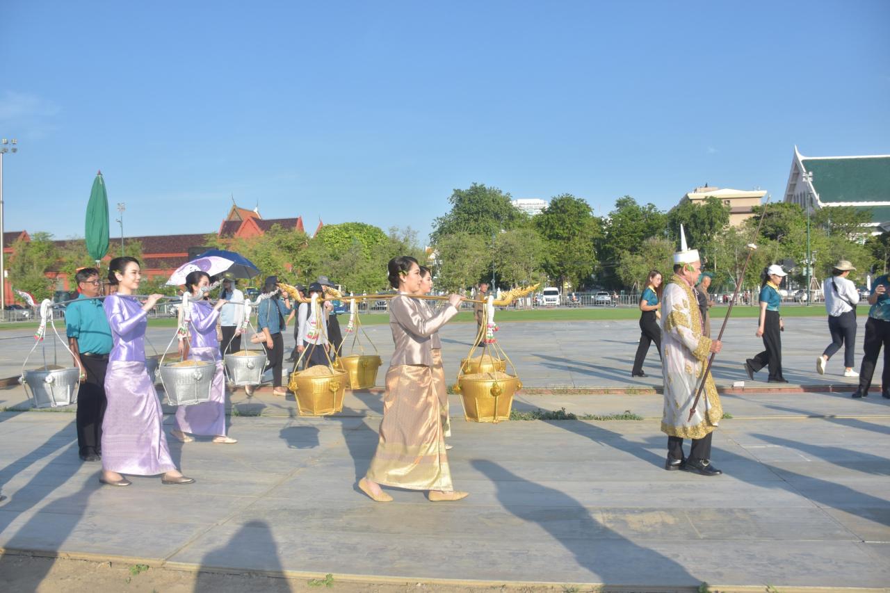 ภาพประกอบที่ 5