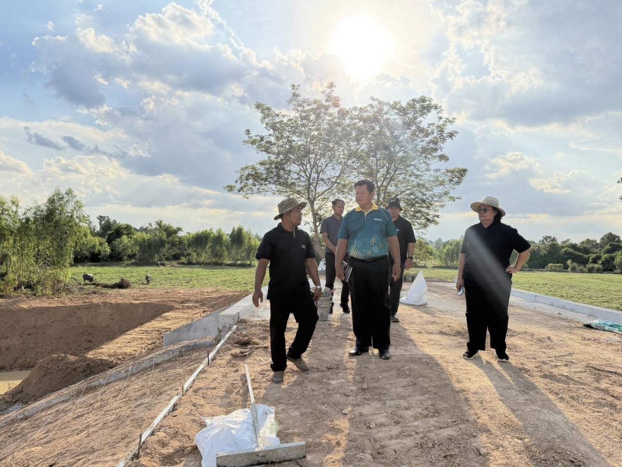ภาพประกอบที่ 0