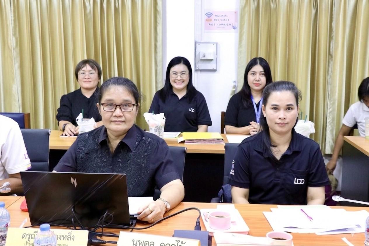 ภาพประกอบที่ 8