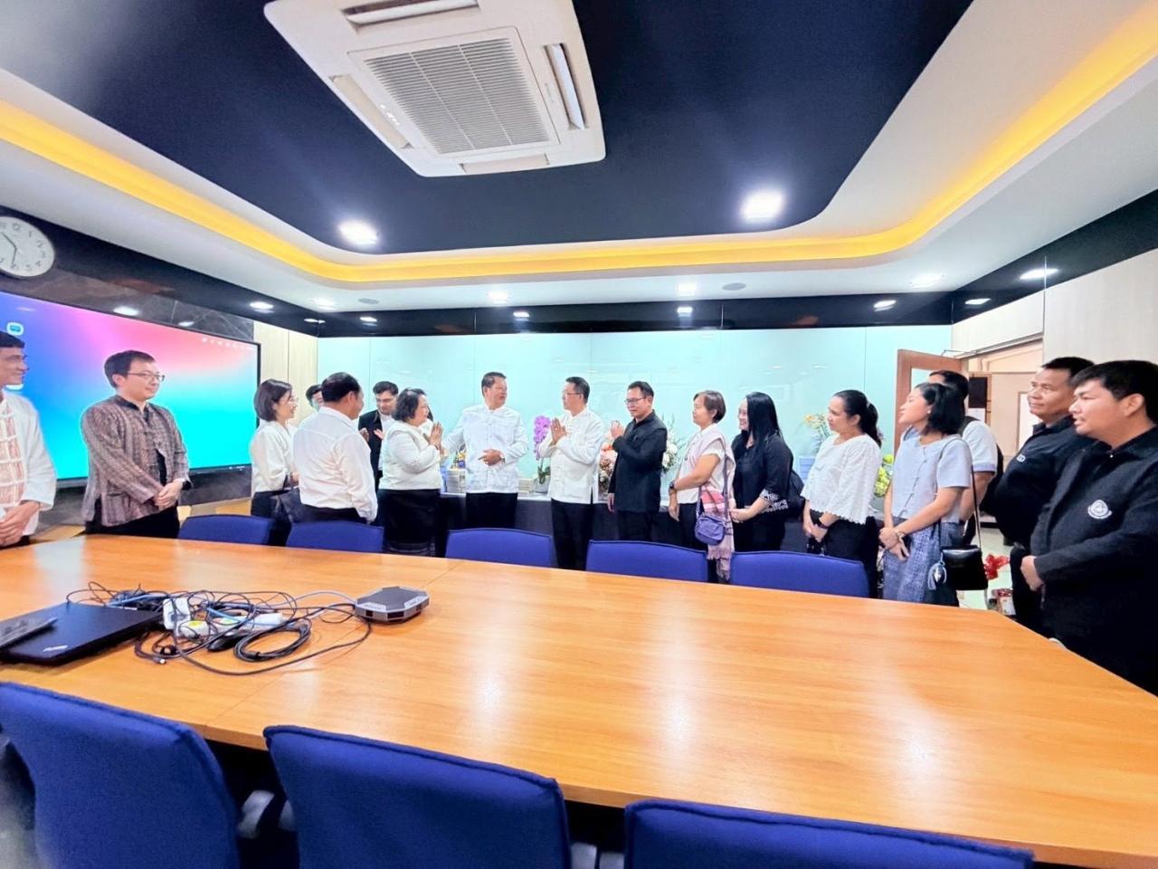 ภาพประกอบที่ 24