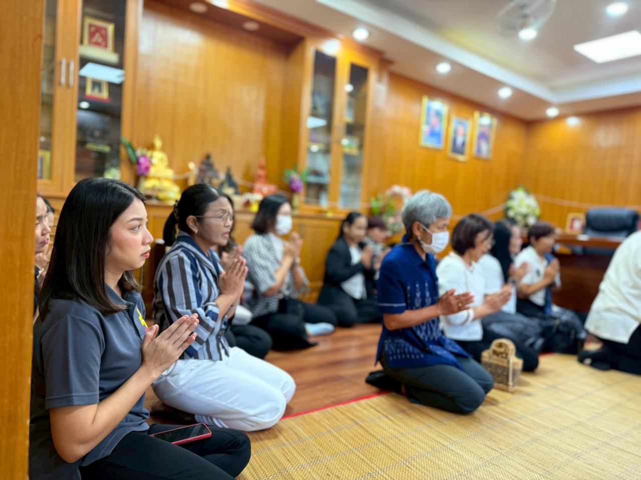 ภาพประกอบที่ 16