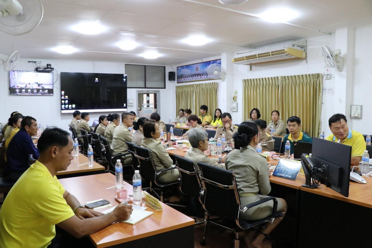 ภาพประกอบที่ 16