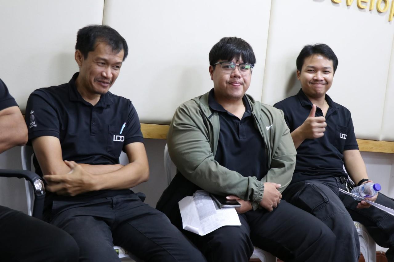 ภาพประกอบที่ 100