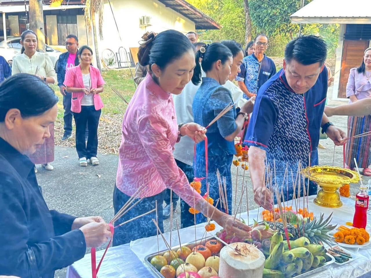 ภาพประกอบที่ 12